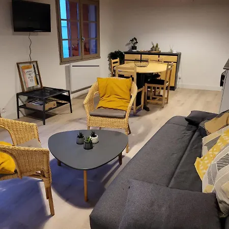 Le Patio De La Madone *